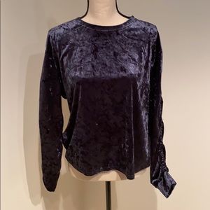 Crushed velvet top